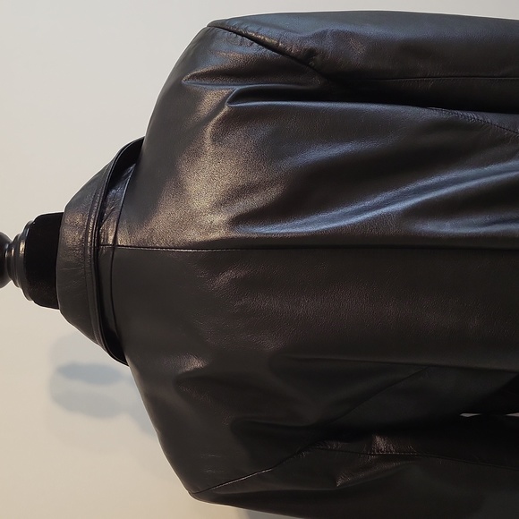 COPY - Danier Ladies Black Leather Jacket, buttons down the front, 2 pockets. - Picture 9 of 14